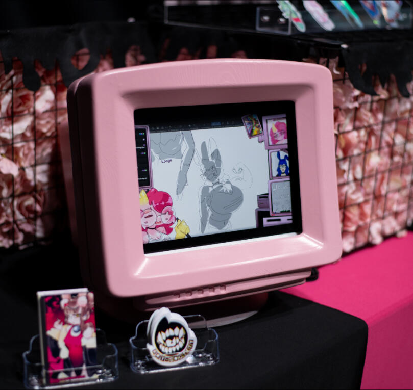 Alley Booth